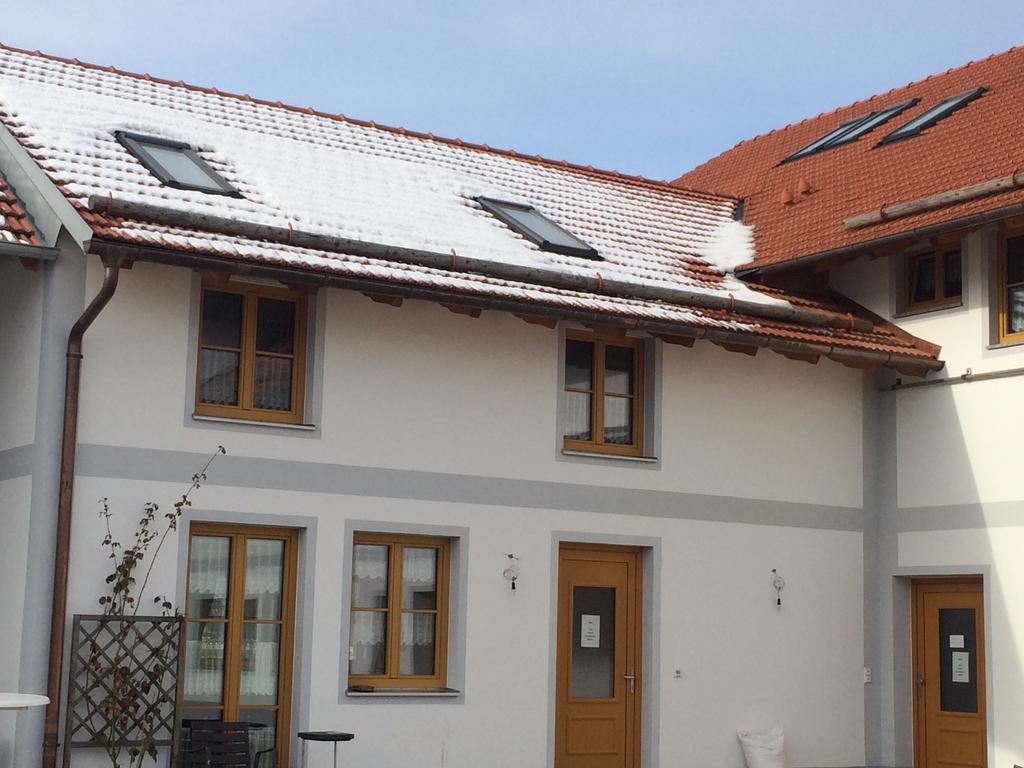 Stangl-Hof Hotel Forstinning Exterior foto
